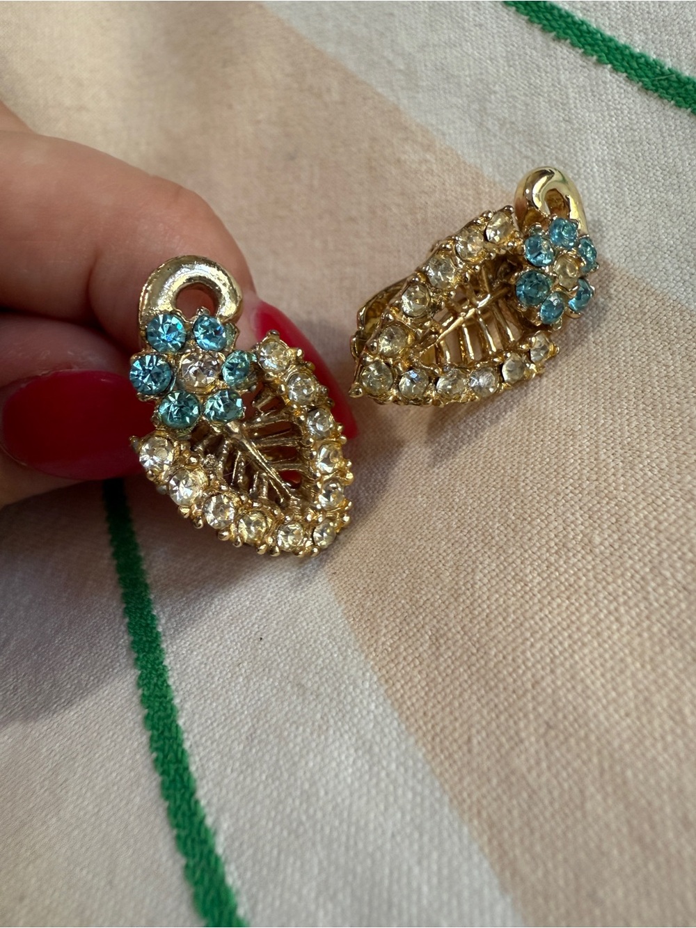 1960s Rhinestone Old Hollywood Glam Earrings Palm Leaf Clip-on Earrings